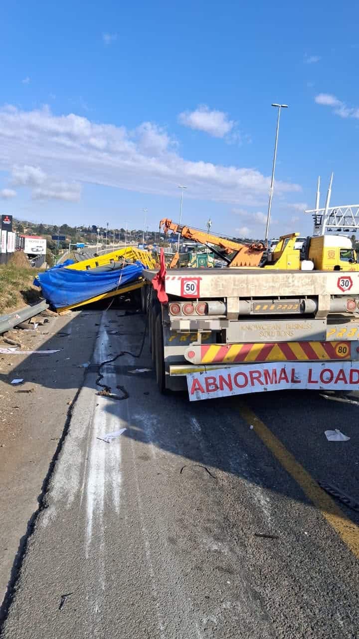 Truck driver killed in N12 horror crash as traffic grinds to halt